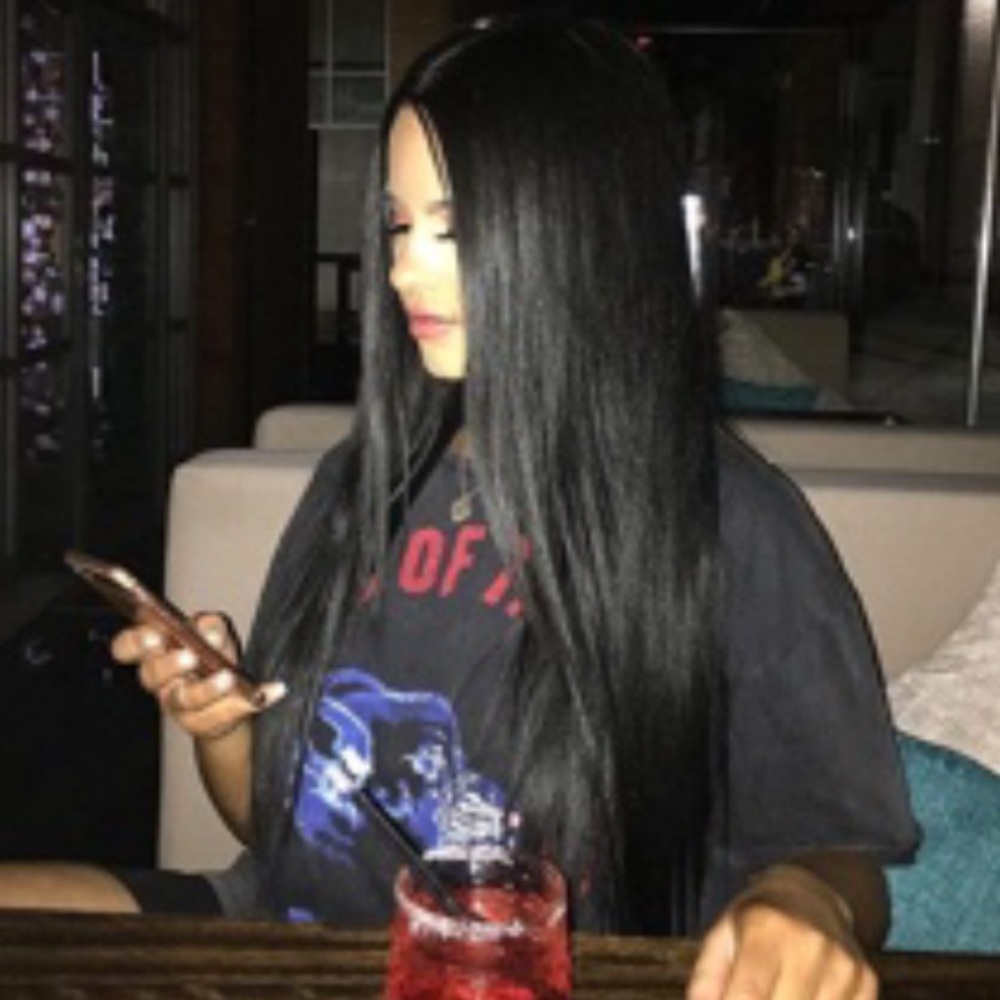 Meet your Posher, Luz